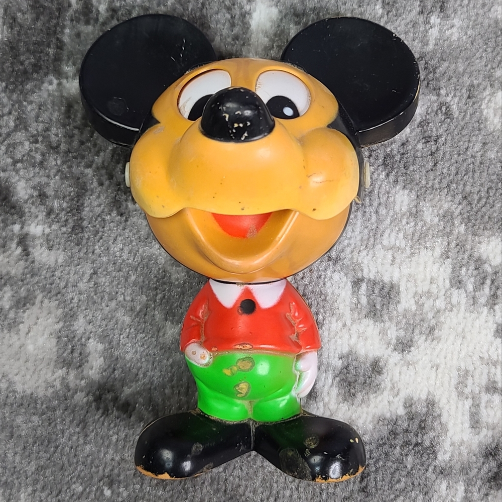 Mickey Mouse Walt Disney Productions Mattel 1976 Chatter Chum Pull String Talk